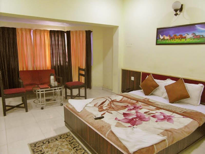 Dariya Darshan Hotel Daman Εξωτερικό φωτογραφία